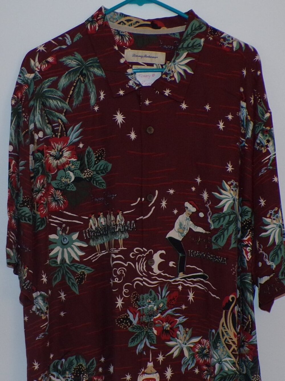 Tommy Bahama Seasons Greetings "Happy Holidays" From T.B. Hawaiian Camp Shirt